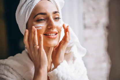 Kit Facial Vitamina C Blanqueador – Piel Más Clara, Lisa y Sin Manchas en Días ✨